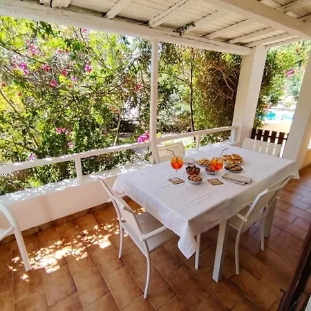 Tatil Evi With Garden 500 Meters From Monte Nai