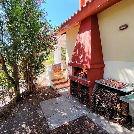 With Garden 500 Meters From Monte Nai