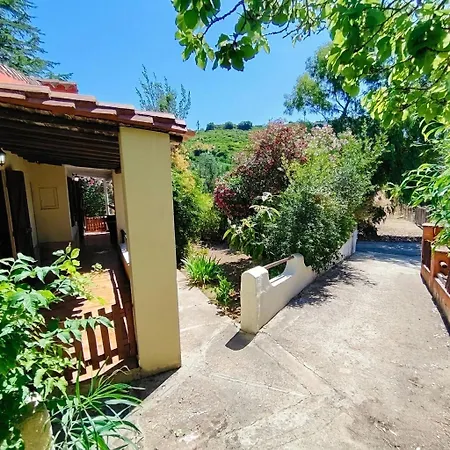 With Garden 500 Meters From Monte Nai Vakantiehuis Costa Rei