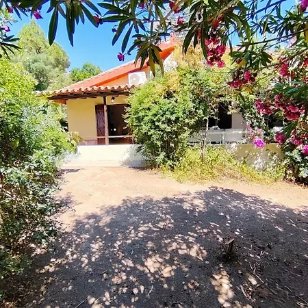 With Garden 500 Meters From Monte Nai Tatil Evi *
